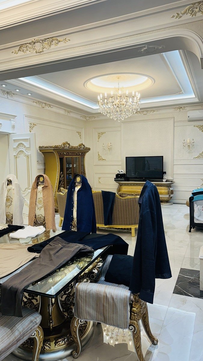 Satılır 4 otaqlı köhnə tikili, 215 m², 28 May m.-23