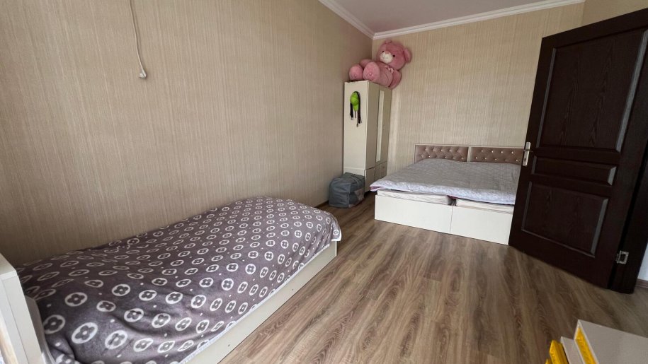 Kirayə verilir 1 otaqlı yeni tikili, 45 m², İnşaatçılar m.-4
