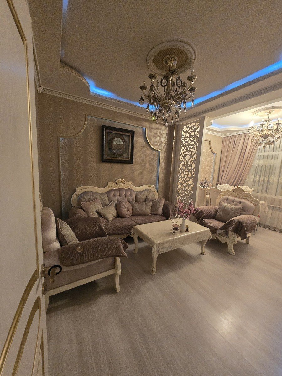 Kirayə verilir 3 otaqlı köhnə tikili, 56 m², Memar Əcəmi m.-1