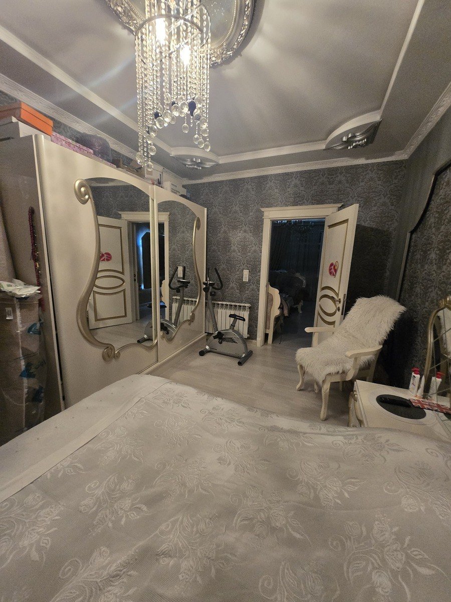 Kirayə verilir 3 otaqlı köhnə tikili, 56 m², Memar Əcəmi m.-2