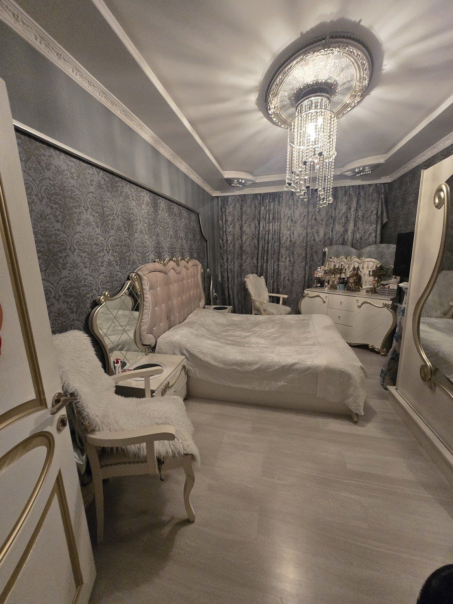 Kirayə verilir 3 otaqlı köhnə tikili, 56 m², Memar Əcəmi m.-3