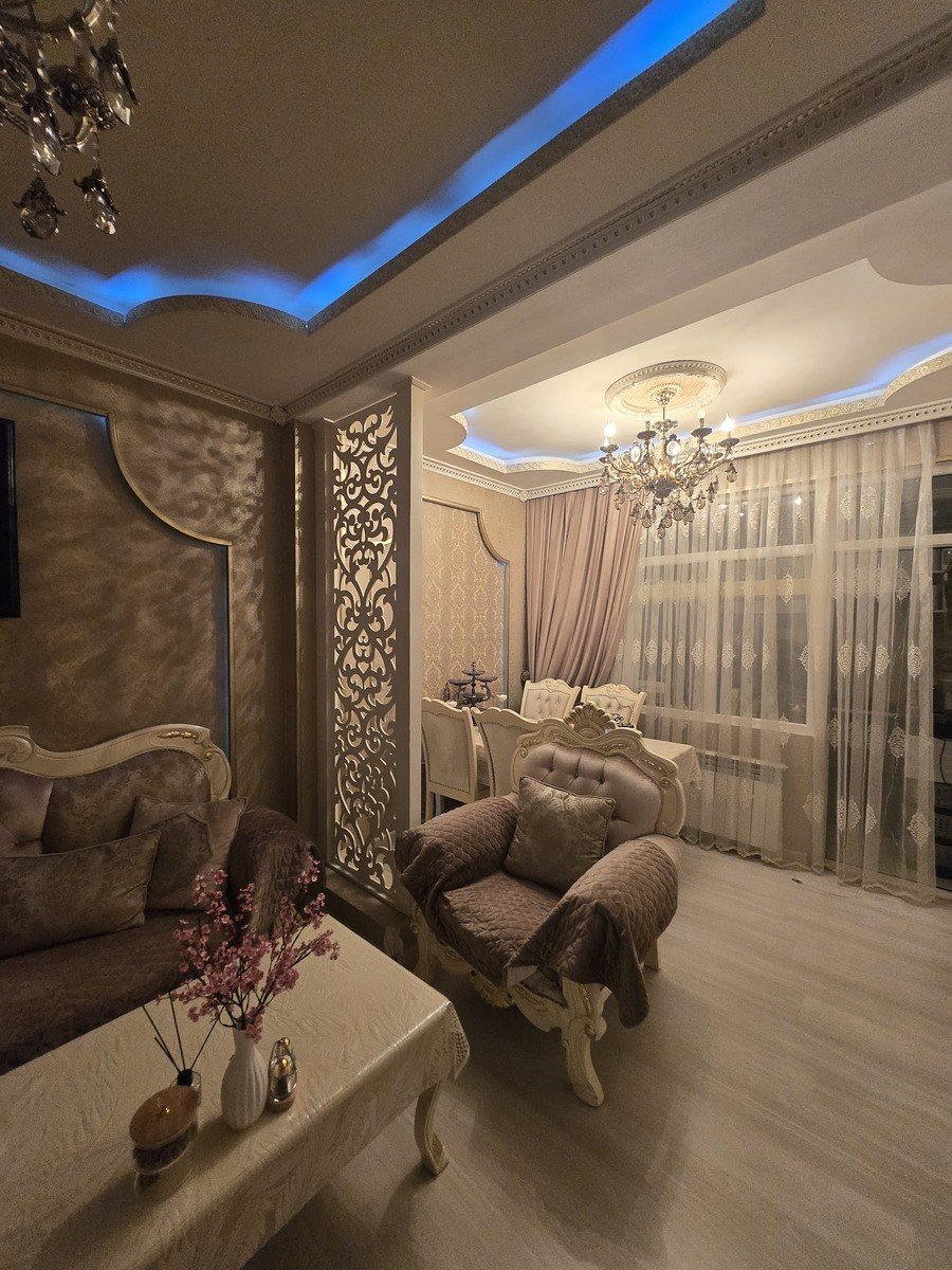 Kirayə verilir 3 otaqlı köhnə tikili, 56 m², Memar Əcəmi m.-4