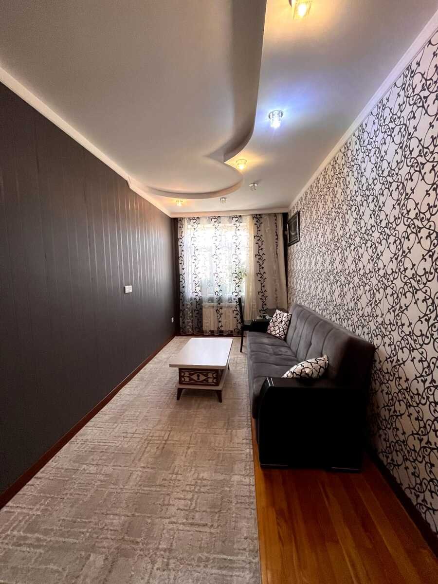 Satılır 4 otaqlı köhnə tikili, 80 m², Lökbatan-8