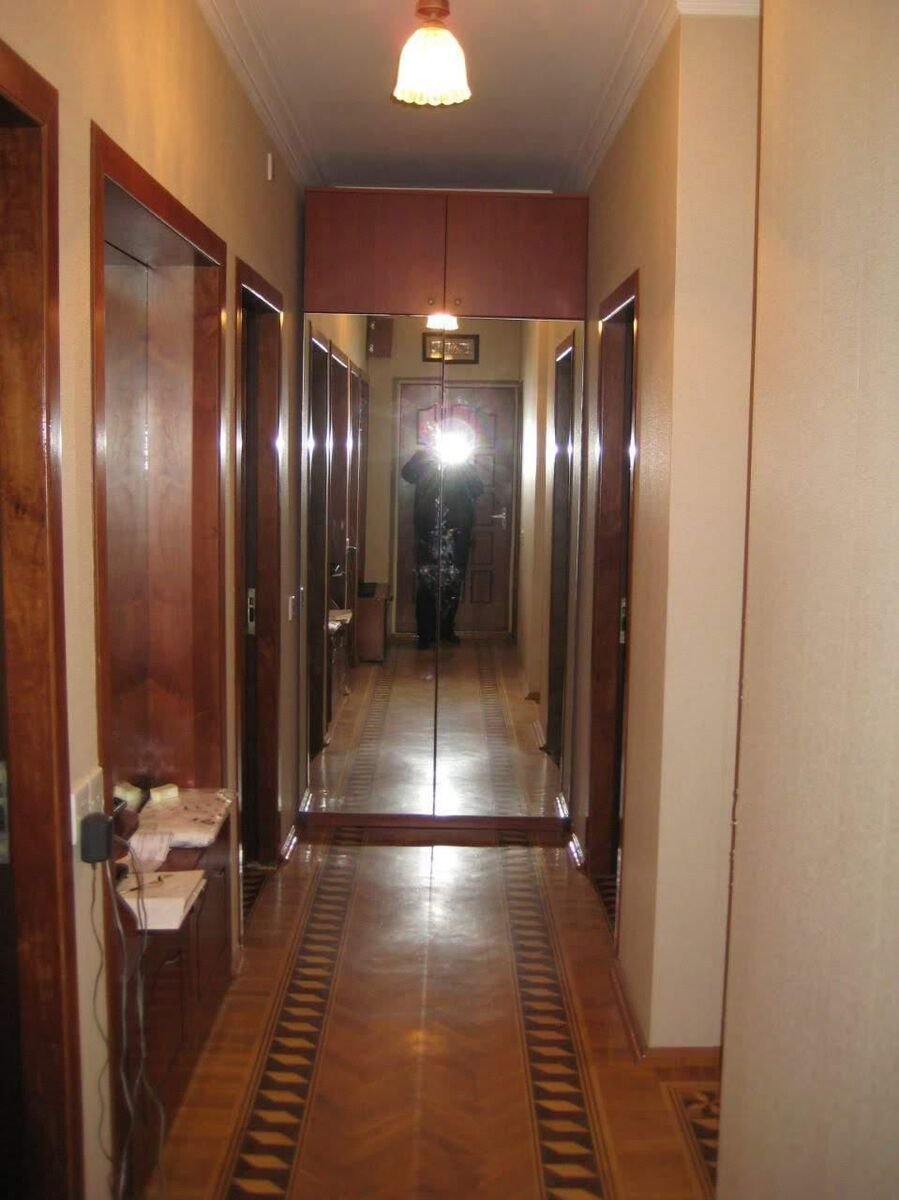 Kirayə verilir 4 otaqlı köhnə tikili, 100 m², 28 May m.-8