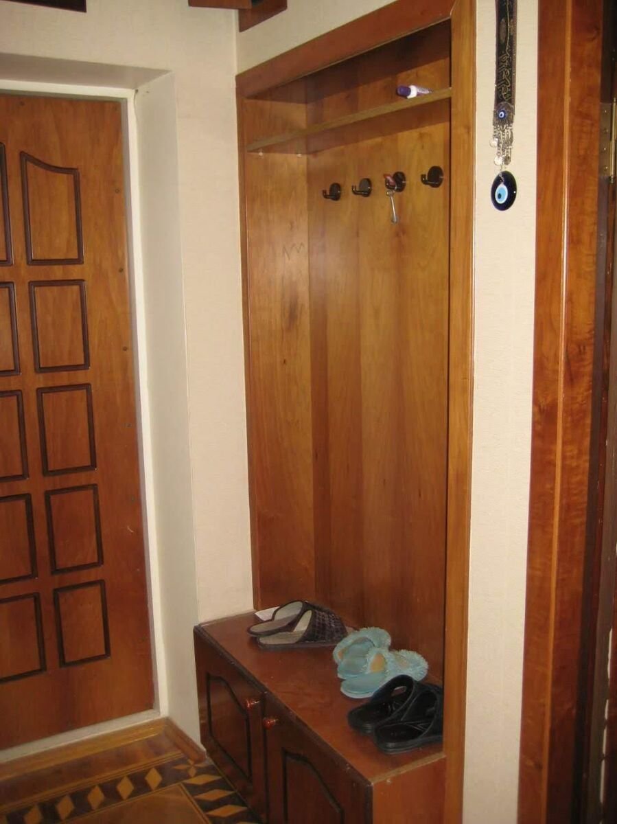 Kirayə verilir 4 otaqlı köhnə tikili, 100 m², 28 May m.-11