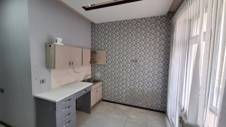 120 m<sup>2</sup> ofis icarəyə verilir, Xətai m.-6