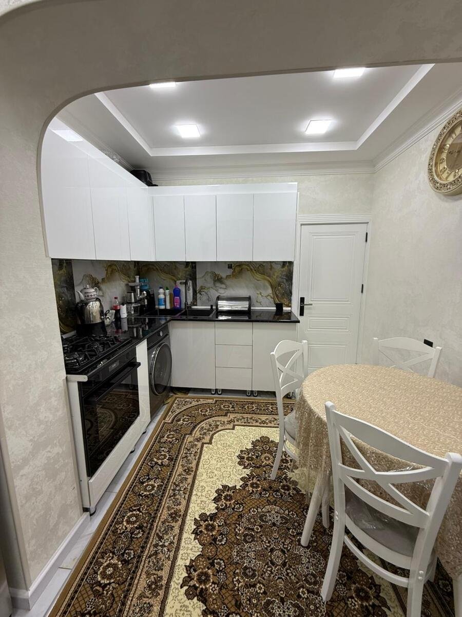 Satılır 4 otaqlı köhnə tikili, 110 m², Yeni Yasamal-2