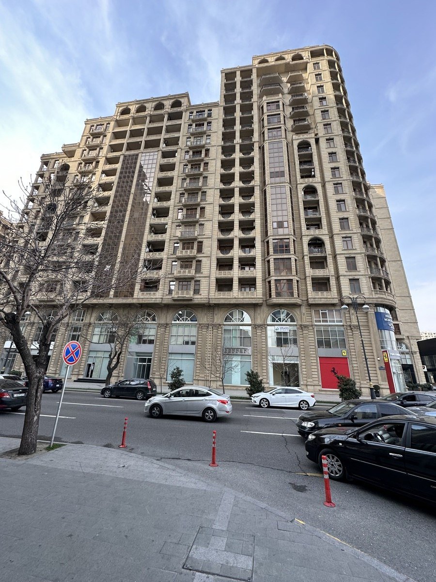 Kirayə verilir 4 otaqlı yeni tikili, 220 m², Səbail-2