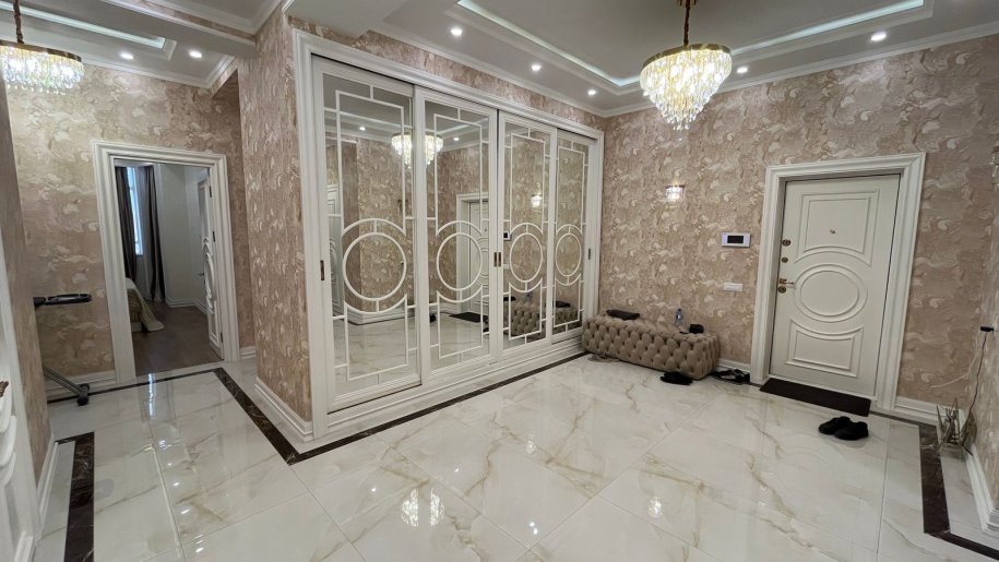 Kirayə verilir 4 otaqlı yeni tikili, 220 m², Səbail-19