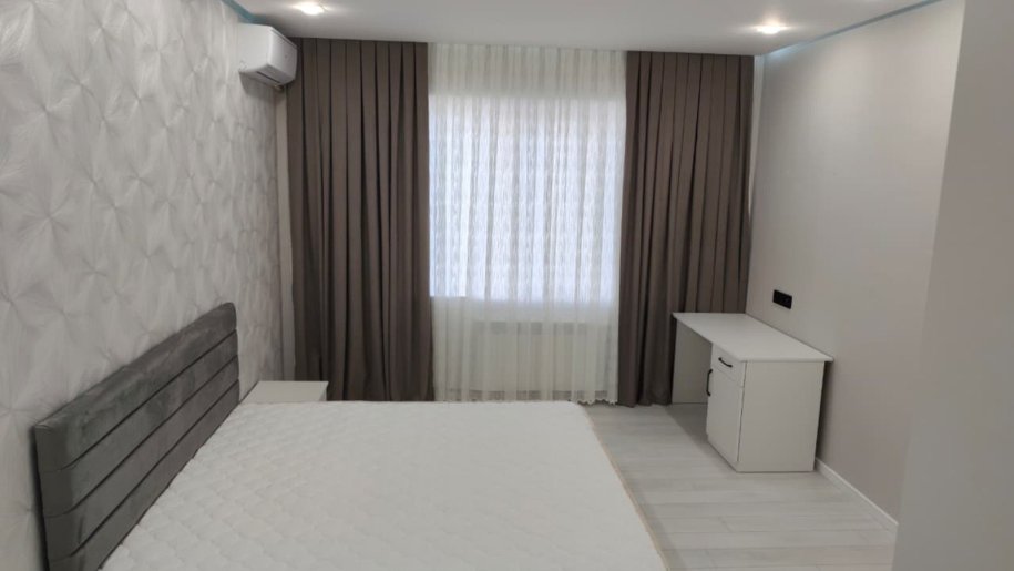 Kirayə verilir 3 otaqlı köhnə tikili, 80 m², Bayıl-13