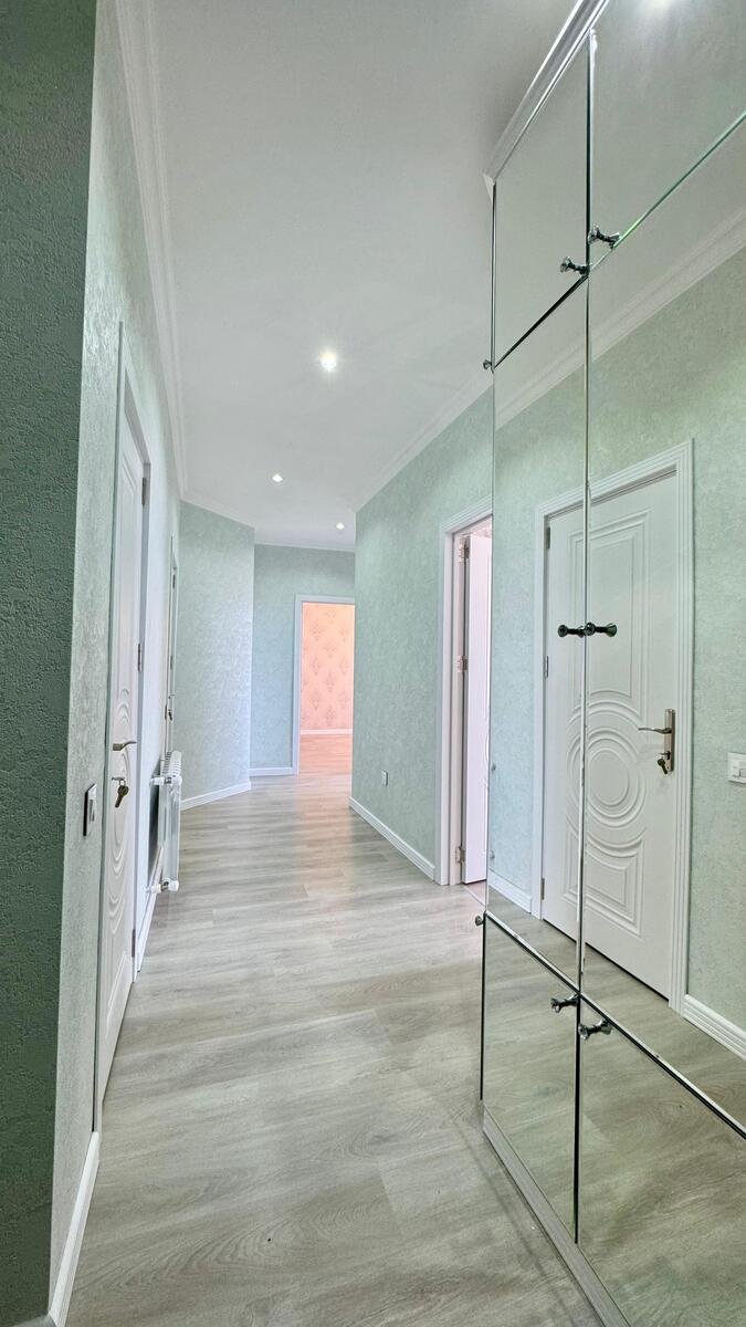 Satılır 2 otaqlı yeni tikili, 75 m², 28 May m.-8