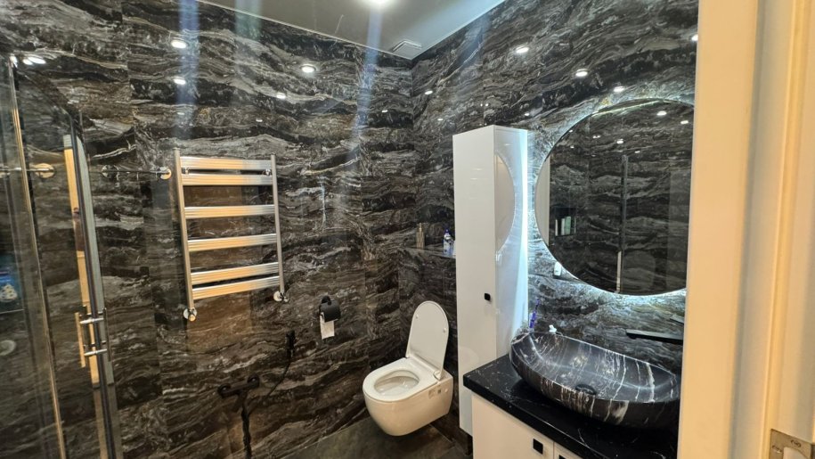 Satılır 4 otaqlı yeni tikili, 179 m², 8 noyabr-11