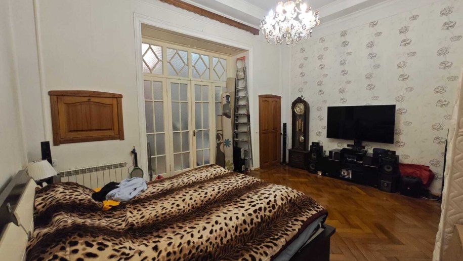 Satılır 3 otaqlı köhnə tikili, 70 m², Sahil m.-12