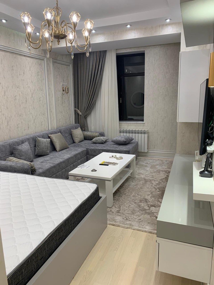 Satılır 1 otaqlı yeni tikili, 50 m², 8 noyabr-1