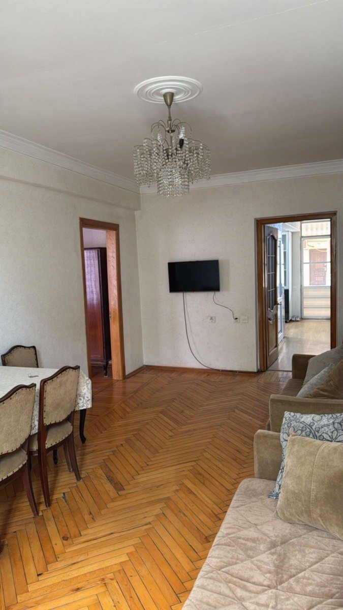 Satılır 2 otaqlı köhnə tikili, 60 m², Sahil m.-4