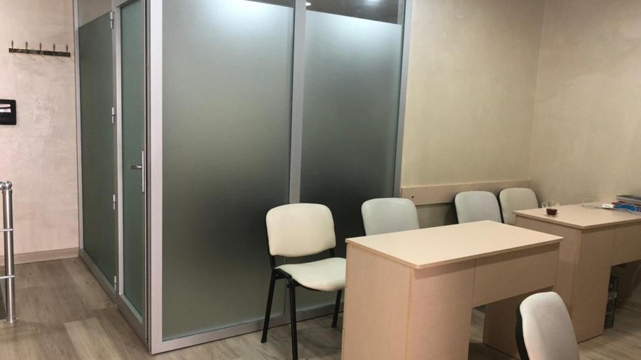 72 m<sup>2</sup> obyekt satılır, İnşaatçılar m.-5