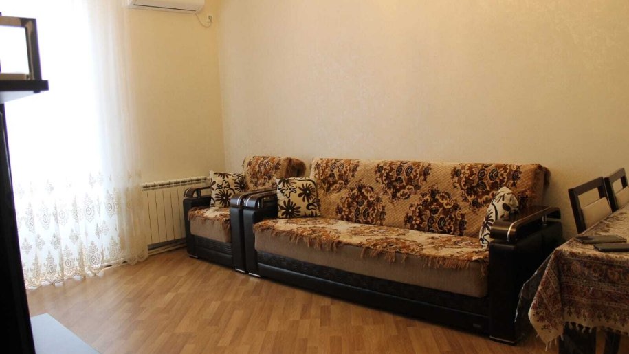 Kirayə verilir 2 otaqlı köhnə tikili, 60 m², Sahil m.-3