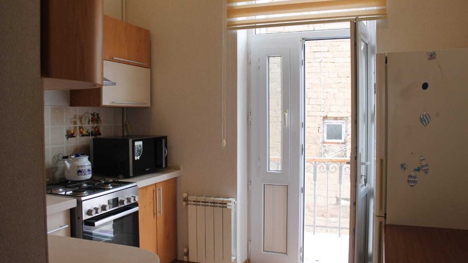 Kirayə verilir 2 otaqlı köhnə tikili, 60 m², Sahil m.-6