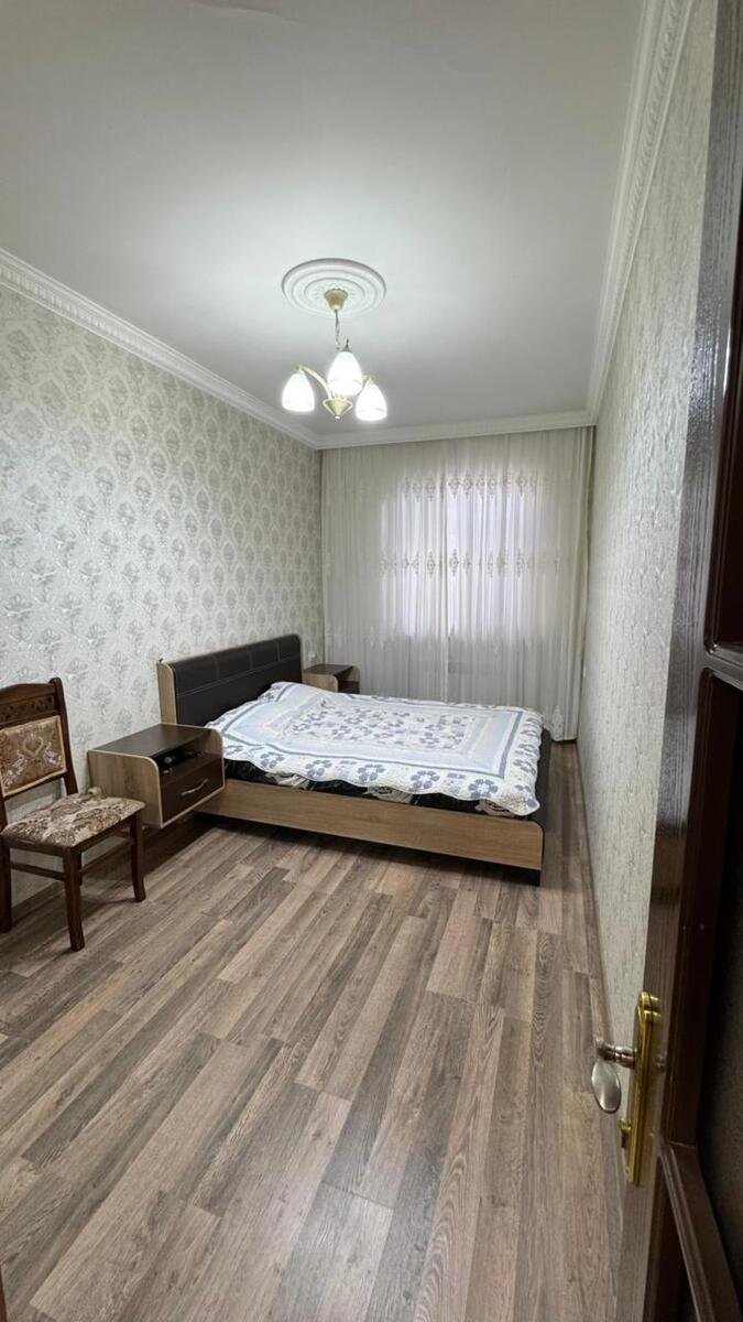 Satılır 3 otaqlı köhnə tikili, 75 m², Memar Əcəmi m.-3