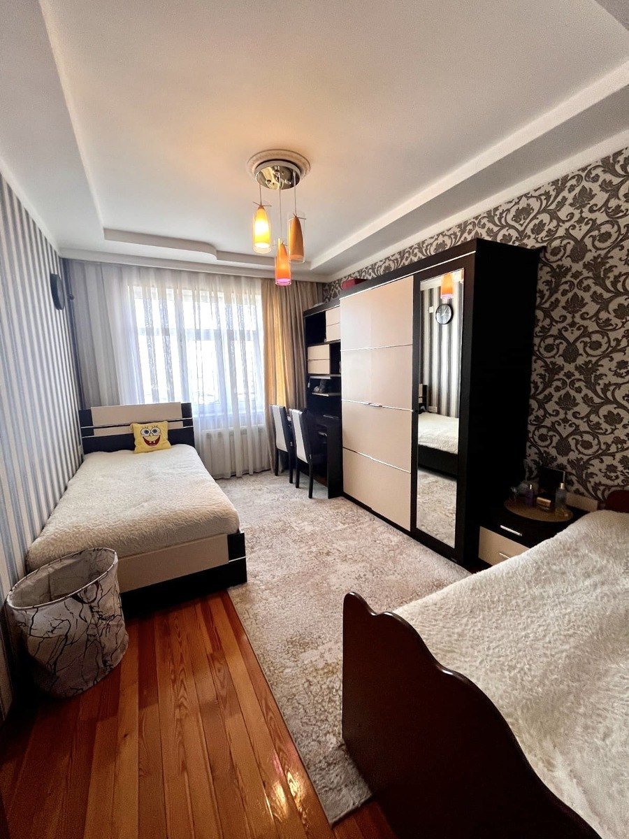 Satılır 4 otaqlı köhnə tikili, 80 m², Lökbatan-5