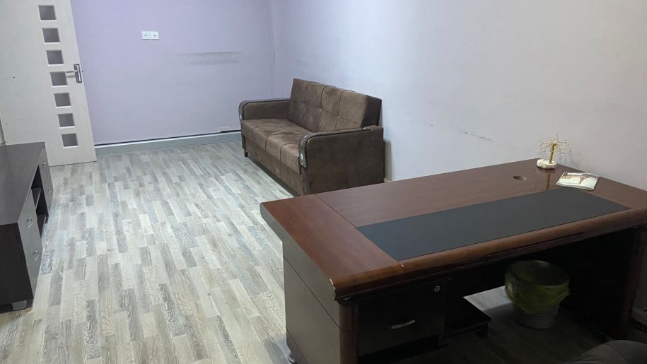 100 m<sup>2</sup> ofis icarəyə verilir, Elmlər Akademiyası m.-5