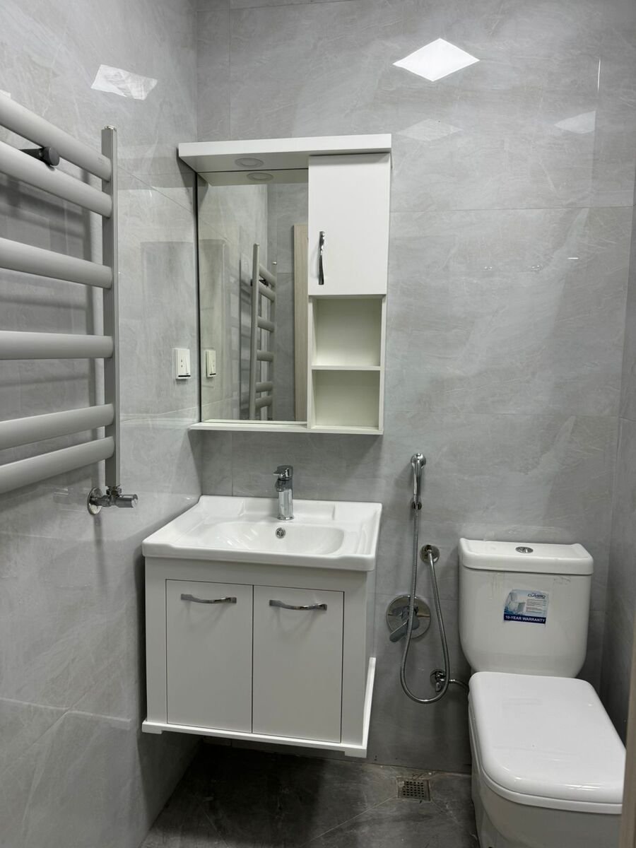 Kirayə verilir 2 otaqlı yeni tikili, 70 m², Bakıxanov (Razin)-8