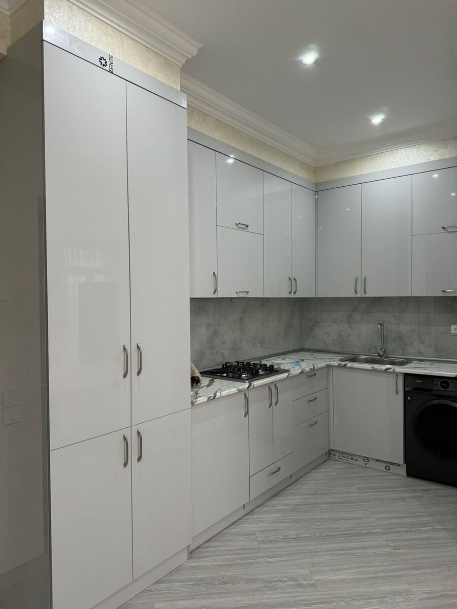 Kirayə verilir 2 otaqlı yeni tikili, 70 m², Bakıxanov (Razin)-10