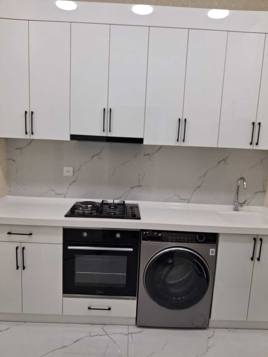 Kirayə verilir 2 otaqlı yeni tikili, 75 m², 8-ci mikrorayon-2