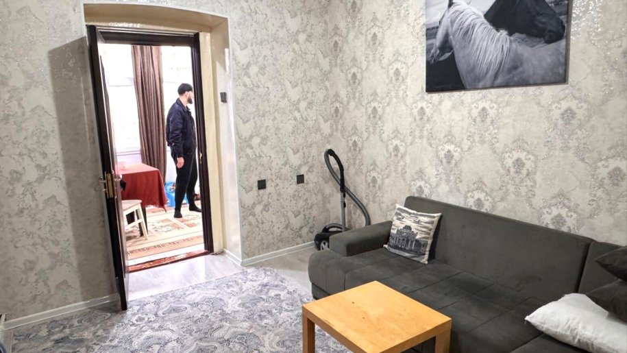 Kirayə verilir 2 otaqlı köhnə tikili, 50 m², Sahil m.-8