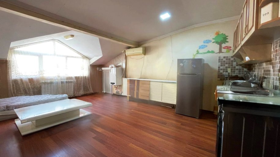 Satılır 2 otaqlı köhnə tikili, 50 m², İnşaatçılar m.-2