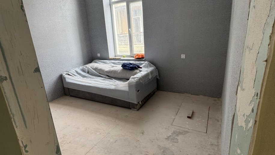 Satılır 3 otaqlı köhnə tikili, 73 m², Sahil m.-11