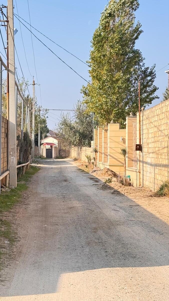 4 sot torpaq satılır, Novxanı-2