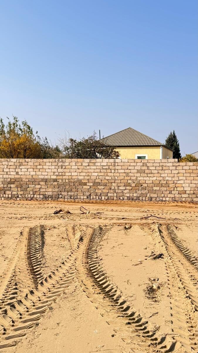 4 sot torpaq satılır, Novxanı-13