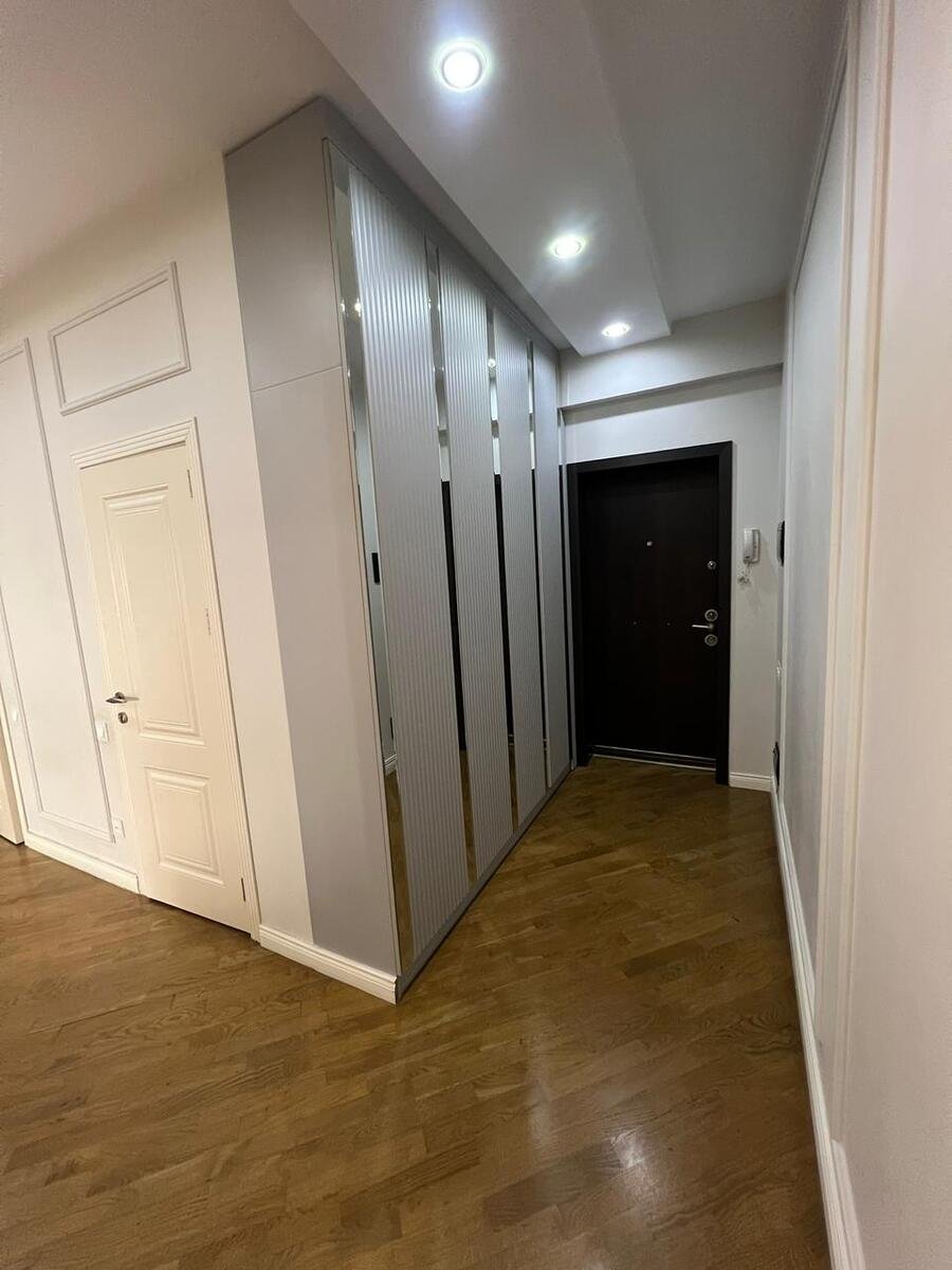 Satılır 4 otaqlı yeni tikili, 145 m², 20 Yanvar m.-6