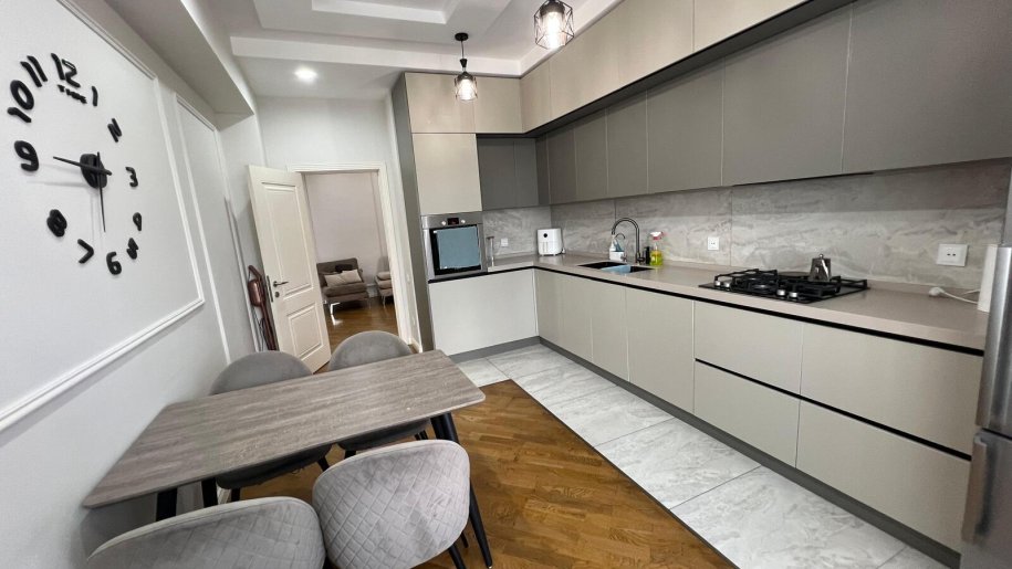Satılır 4 otaqlı yeni tikili, 145 m², 20 Yanvar m.-17