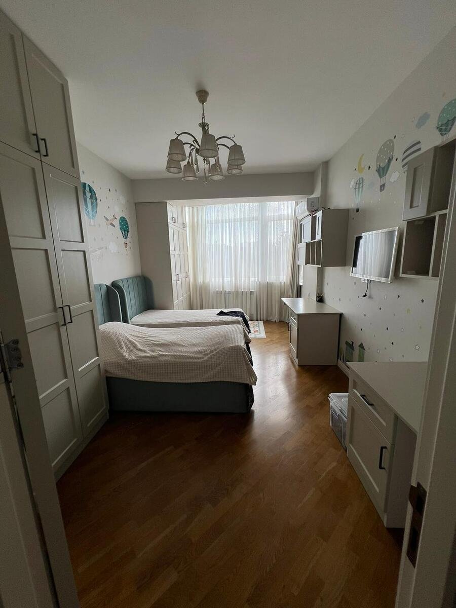 Satılır 4 otaqlı yeni tikili, 145 m², 20 Yanvar m.-15