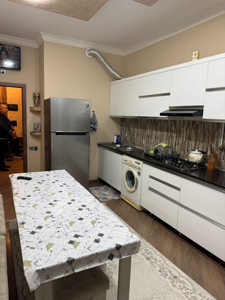 Satılır 2 otaqlı yeni tikili, 95 m², Həzi Aslanov m.-6
