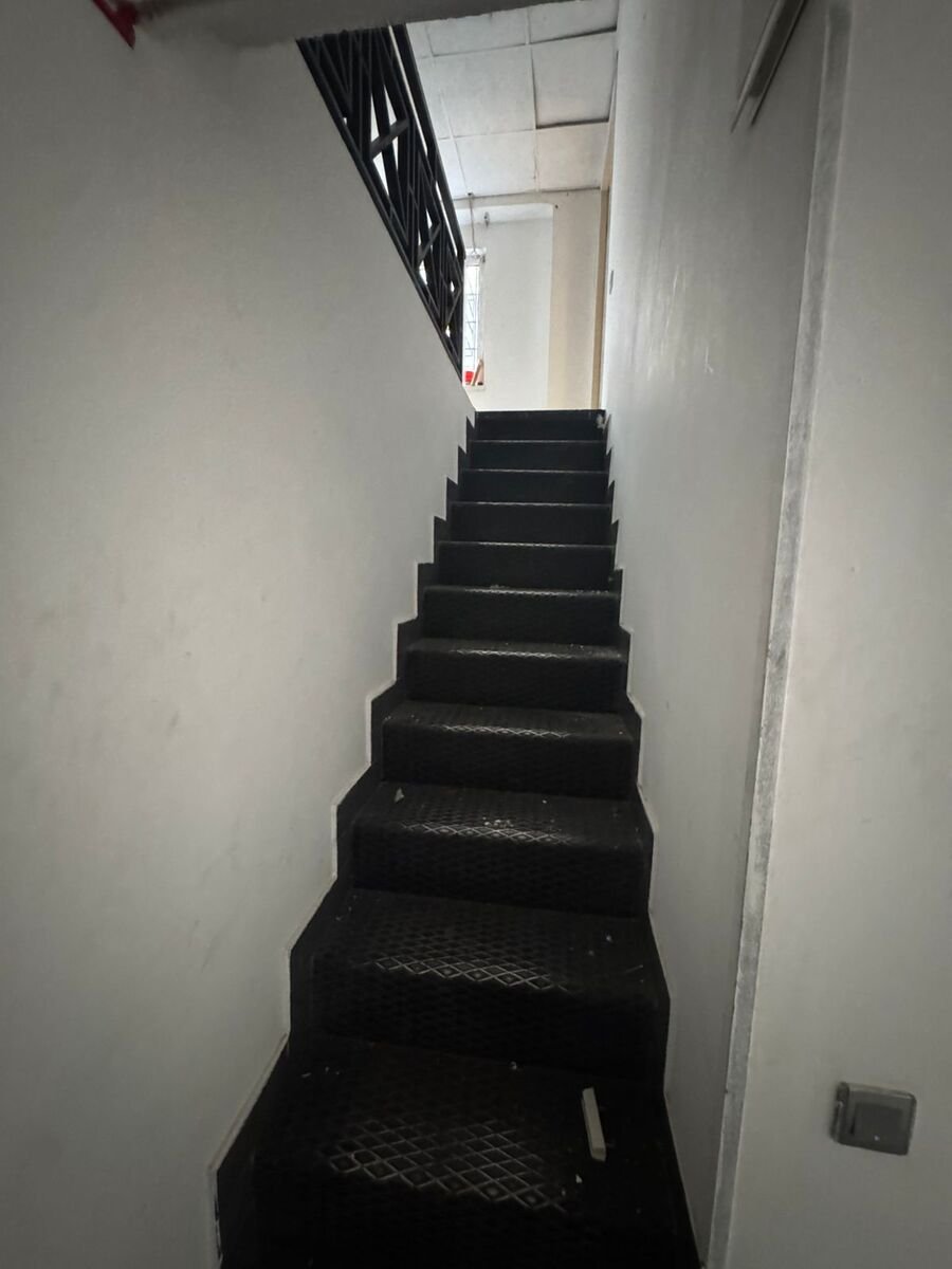 220 kv.m. obyekt icarəyə verilir, 28 May m.-11