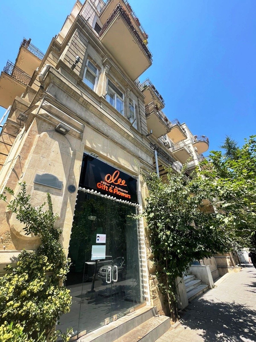 90 kv.m. obyekt icarəyə verilir, 28 May m.-2