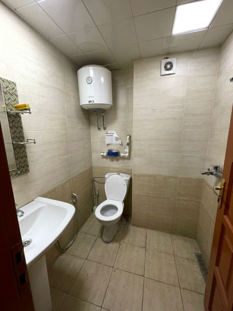 90 kv.m. obyekt icarəyə verilir, 28 May m.-5