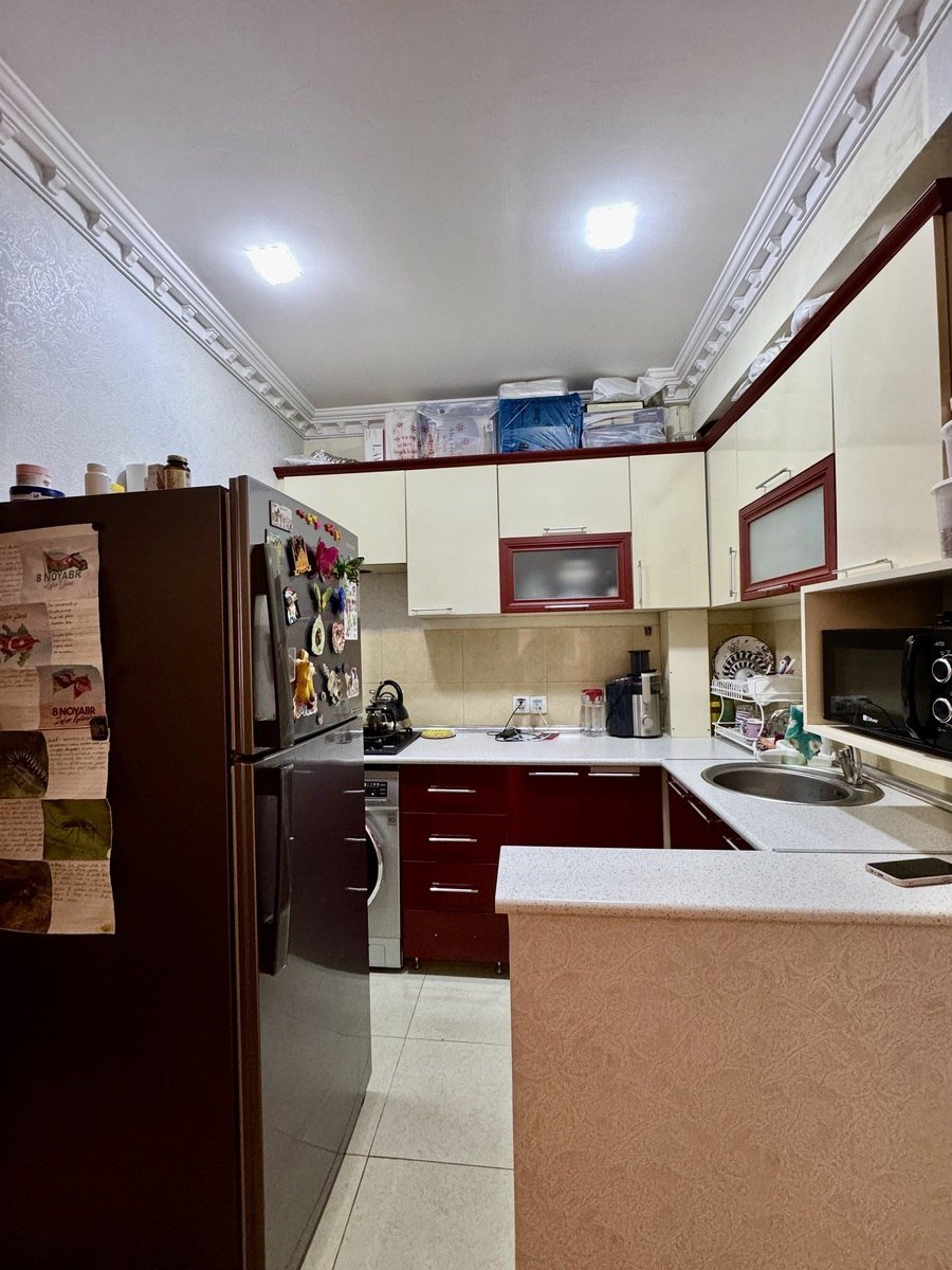 Satılır 2 otaqlı yeni tikili, 62 m², İnşaatçılar m.-9