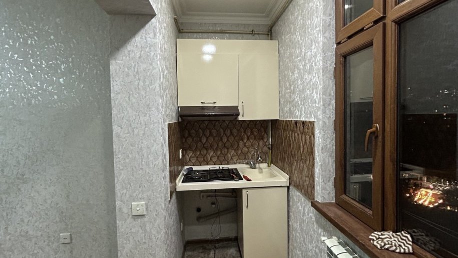 Kirayə verilir 2 otaqlı köhnə tikili, 45 m², Azadlıq Prospekti m.-11