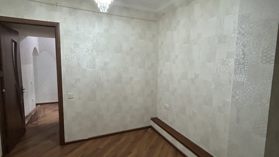 Kirayə verilir 2 otaqlı köhnə tikili, 45 m², Azadlıq Prospekti m.-17