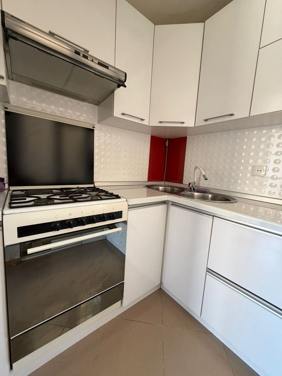 Satılır 3 otaqlı köhnə tikili, 85 m², Gənclik m.-13