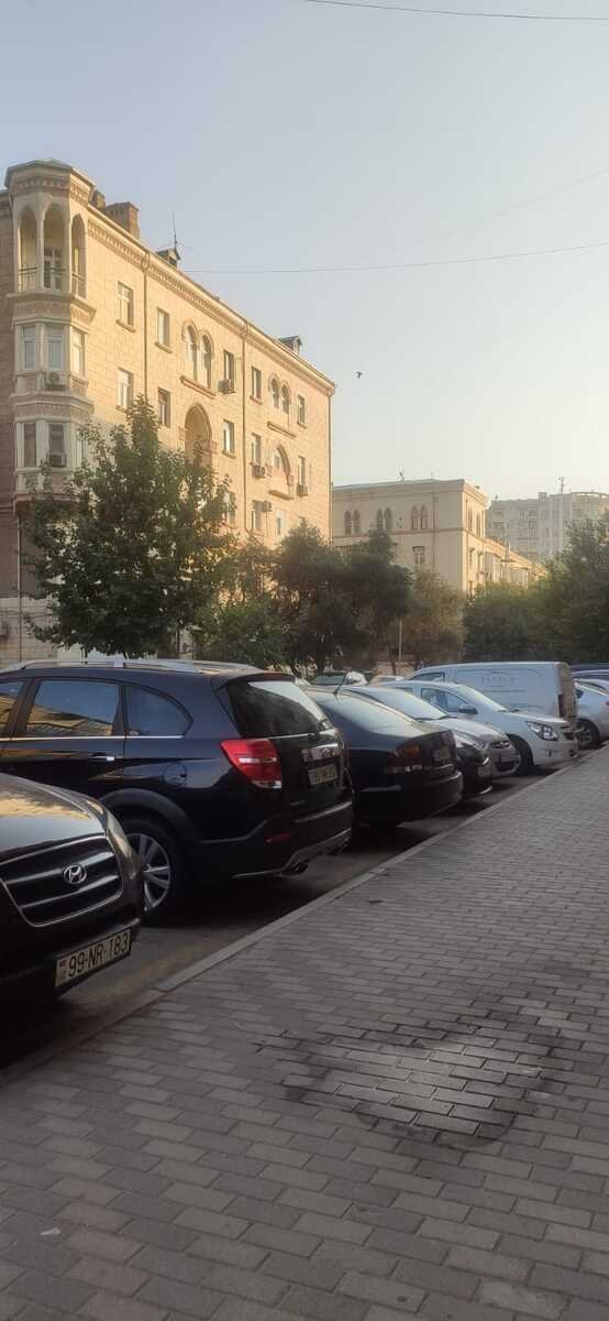 Satılır 2 otaqlı köhnə tikili, 90 m², Nəriman Nərimanov m.-9