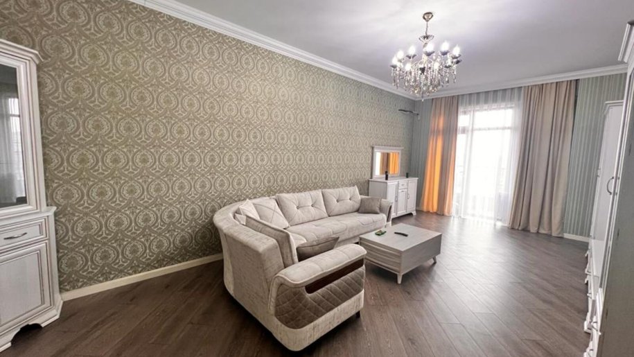 Satılır 2 otaqlı yeni tikili, 105 m², 8 noyabr-4