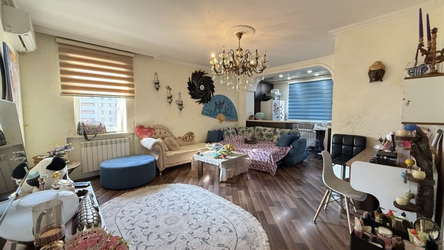 Satılır 2 otaqlı köhnə tikili, 35 m², Elmlər Akademiyası m.-7