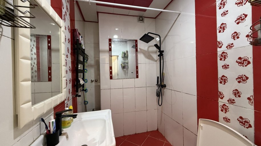 Satılır 2 otaqlı köhnə tikili, 35 m², Elmlər Akademiyası m.-15