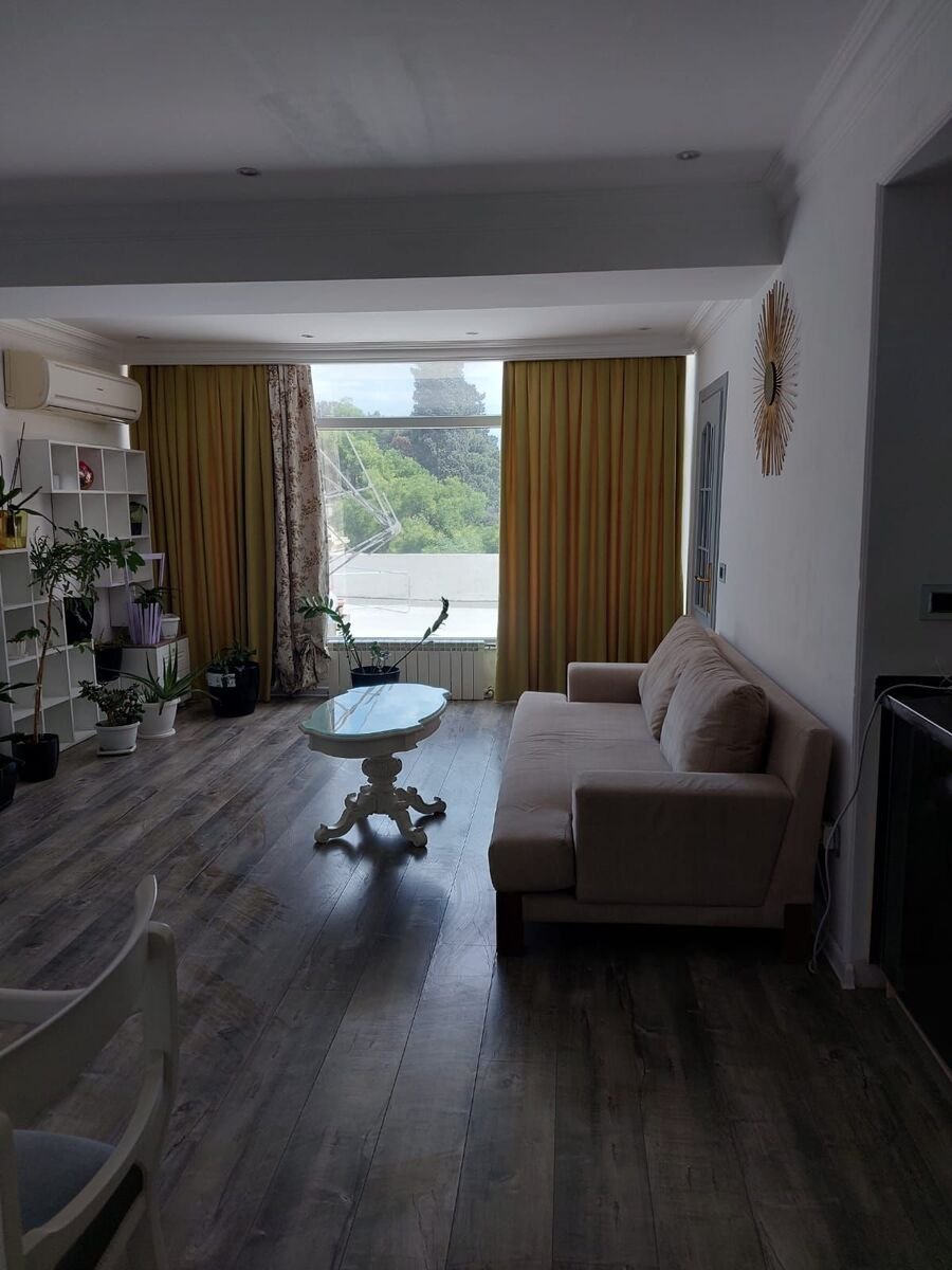 Kirayə verilir 2 otaqlı köhnə tikili, 60 m², Sahil m.-2