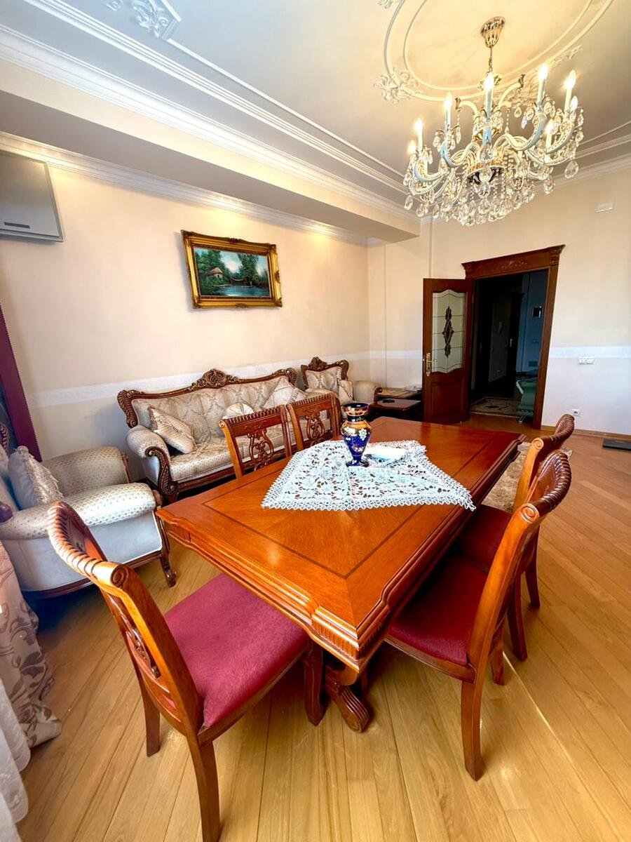 Satılır 2 otaqlı yeni tikili, 110 m², Gənclik m.-2